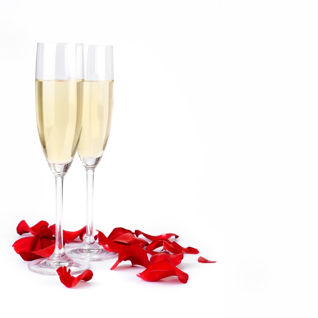 CHAMPAGNE & ROSE PETALS
